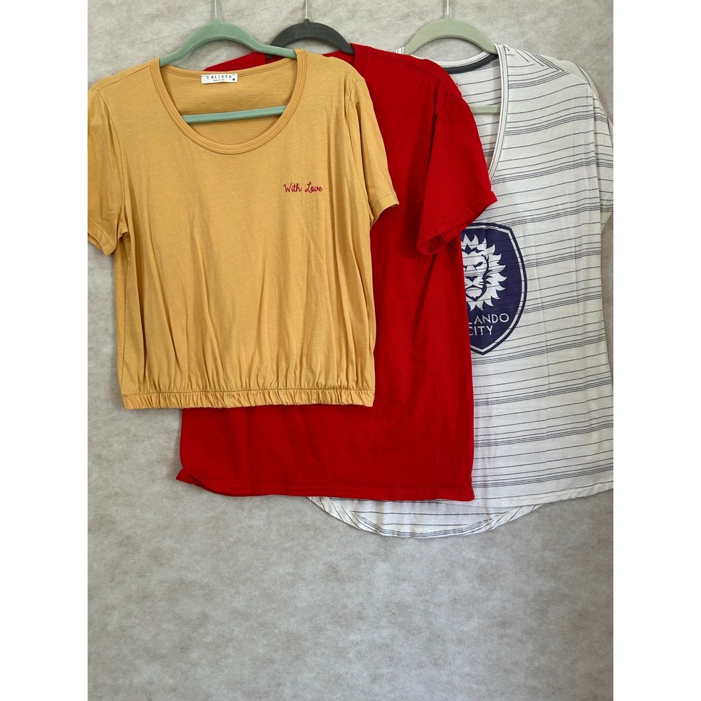 Calista Mustard Yellow With Love Embroidered Bubble Hem Crop Top Mens Medium
